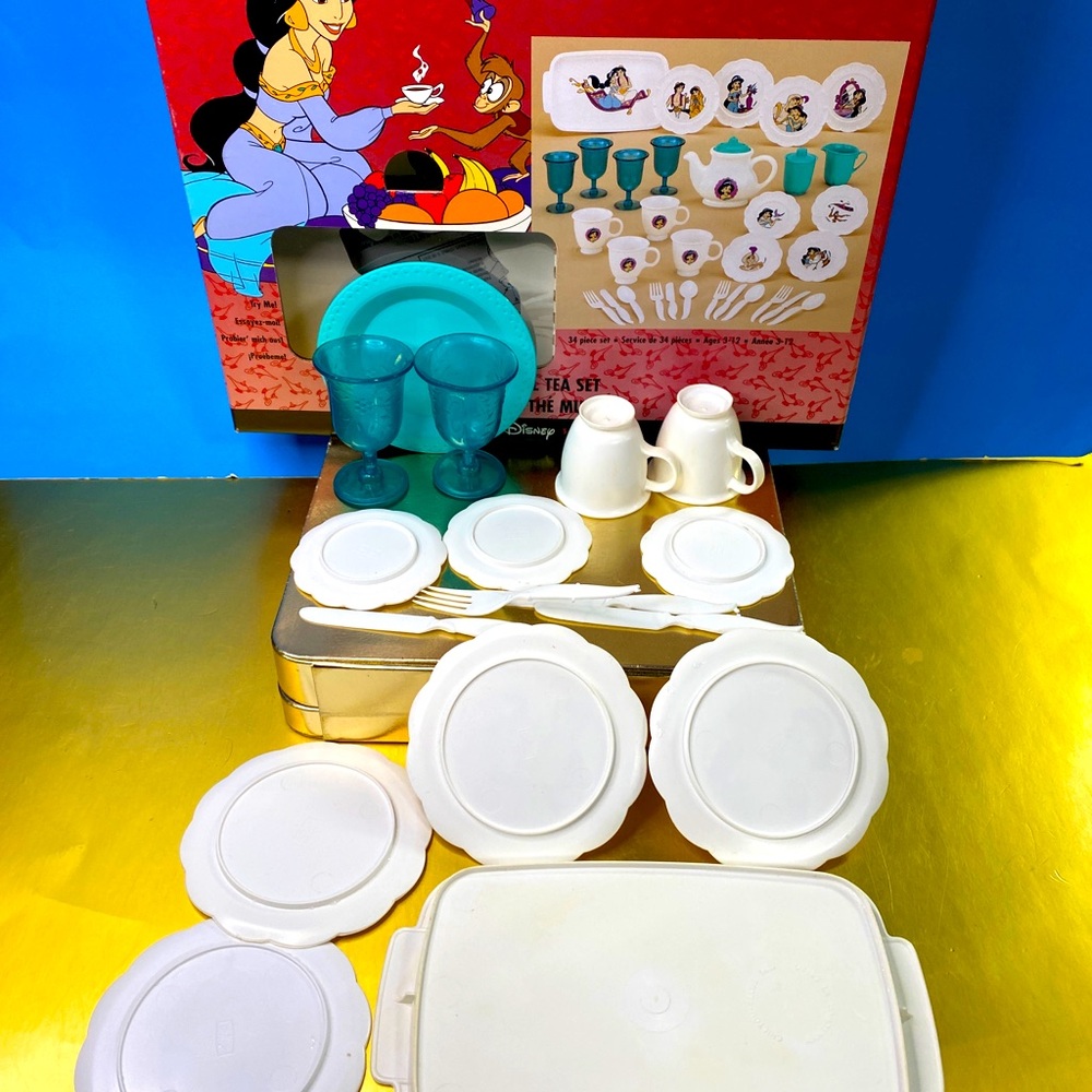Disney Store Exclusive Vintage 90’s Aladdin & Princess JasmineTea Set - Picture 10 of 14